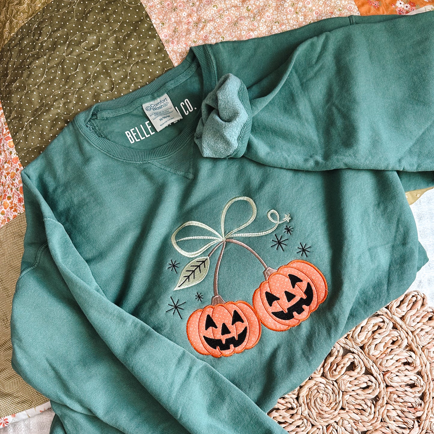 Vintage Pumpkin Applique Crewneck